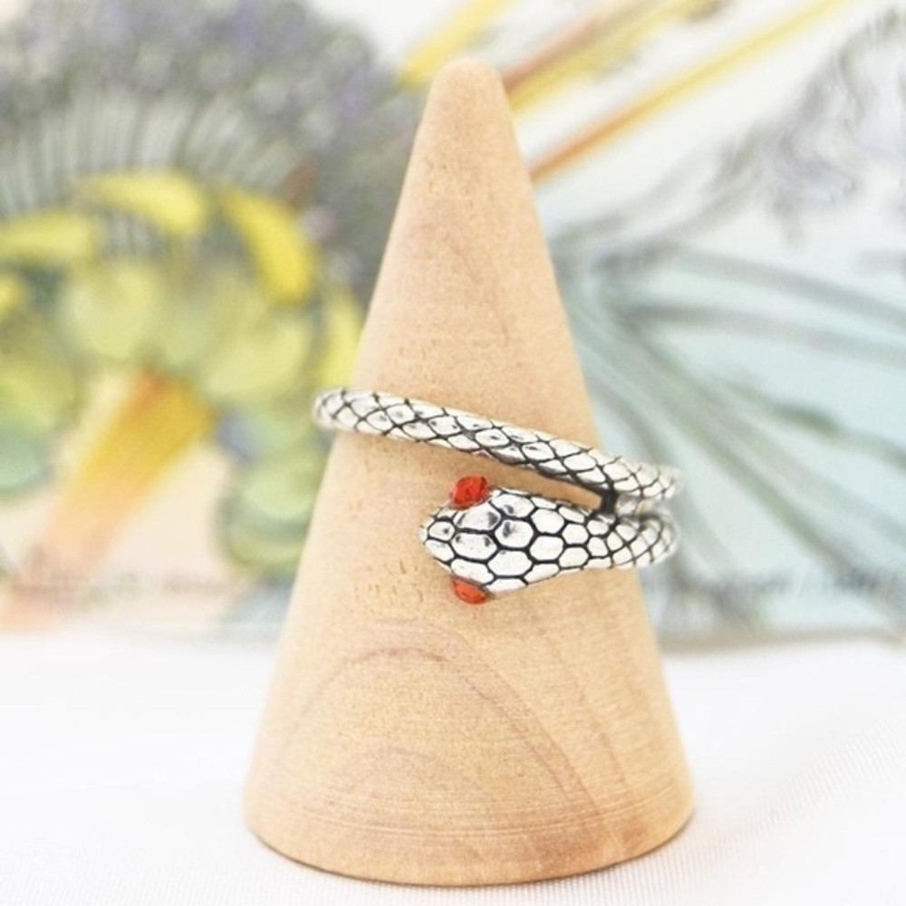 Snake Ring - Picture 3 of 5